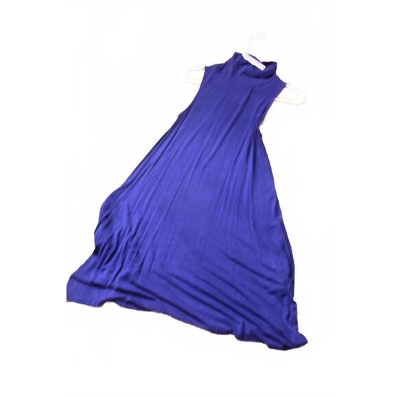 Sleeveless Blue High Neck Dress - Picture 3 of 7